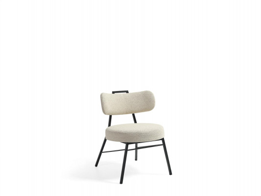 Luxurious design chair from Wood with soft upholstery for Dining room