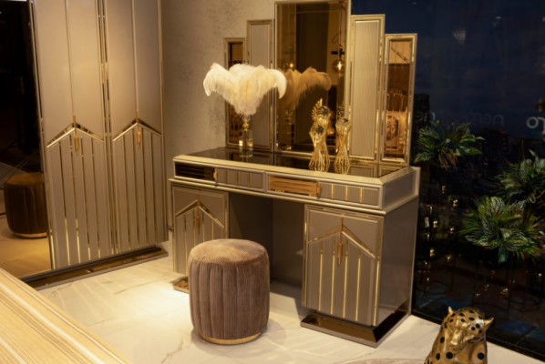 Bedroom Bed Bedside table Dressing table Mirror Wardrobe 6pcs